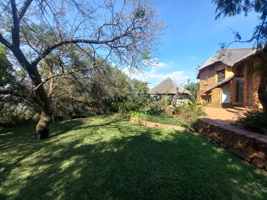 5 Bedroom Property for Sale in Broederstroom North West